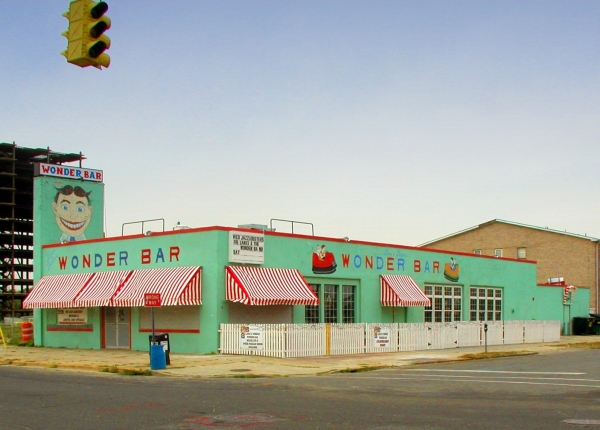 WonderBar